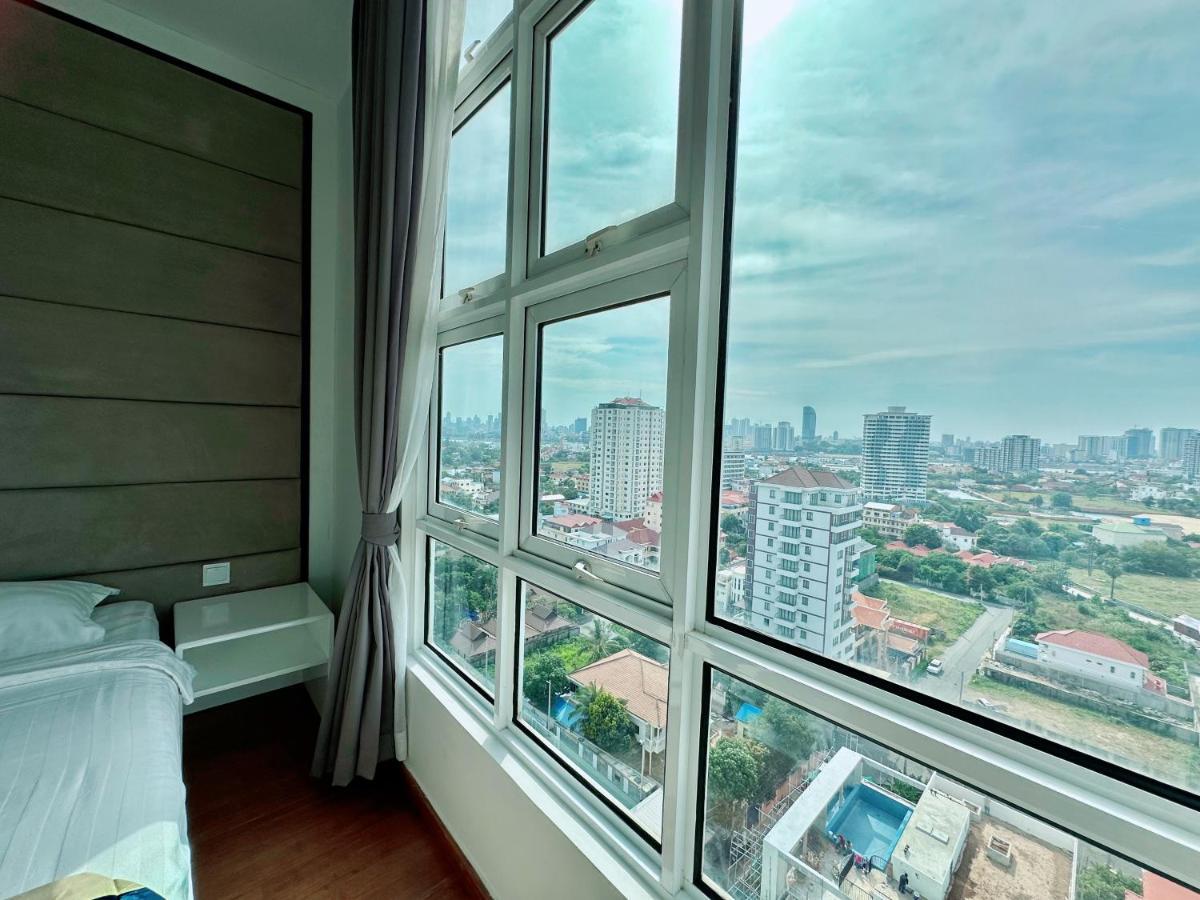 Infinity 28 Hotel And Residence Phnom-Penh Buitenkant foto