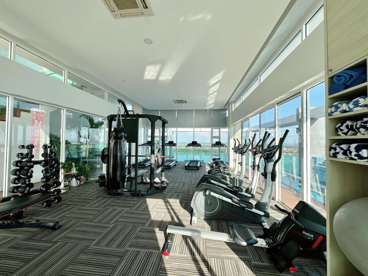 Infinity 28 Hotel And Residence Phnom-Penh Buitenkant foto