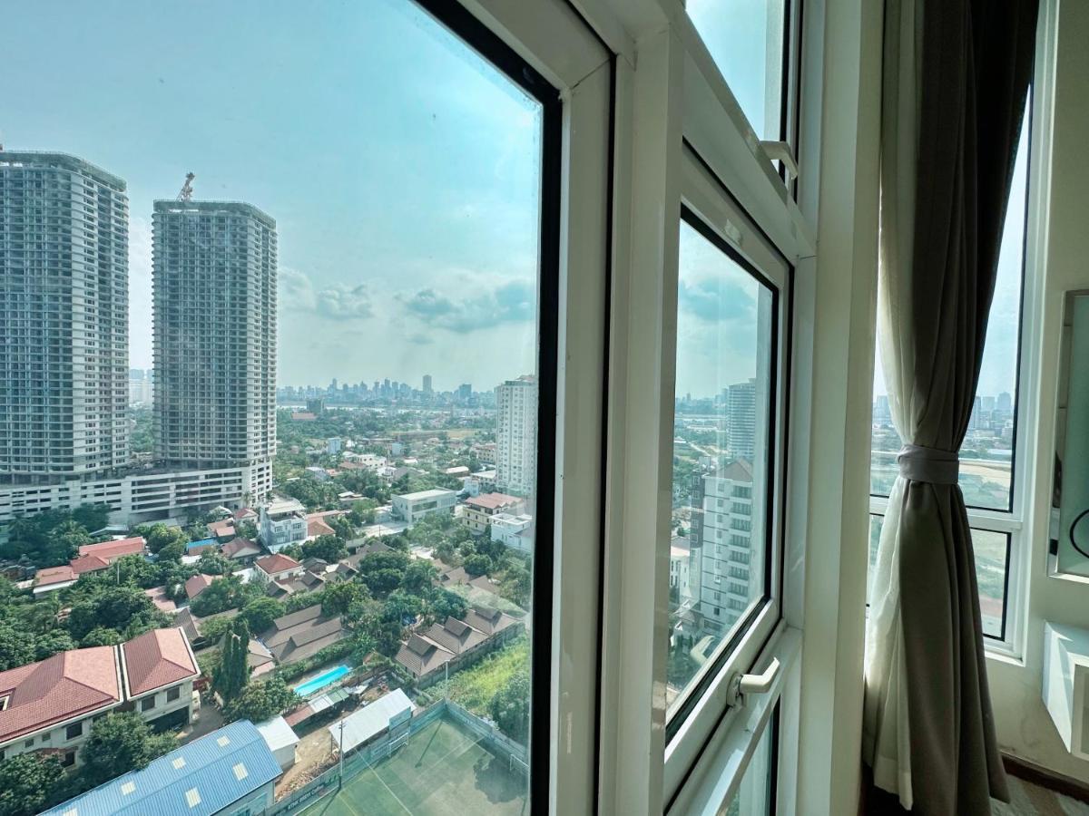 Infinity 28 Hotel And Residence Phnom-Penh Buitenkant foto