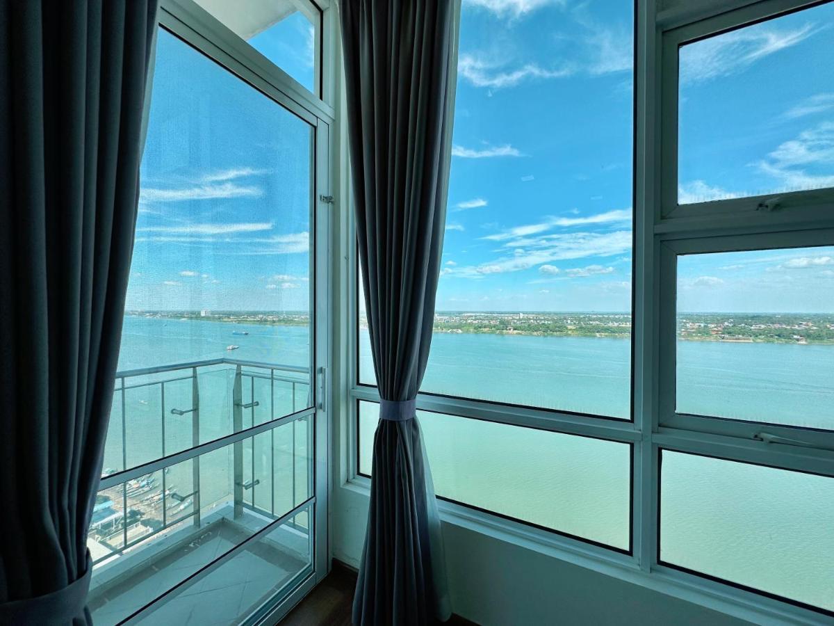 Infinity 28 Hotel And Residence Phnom-Penh Buitenkant foto