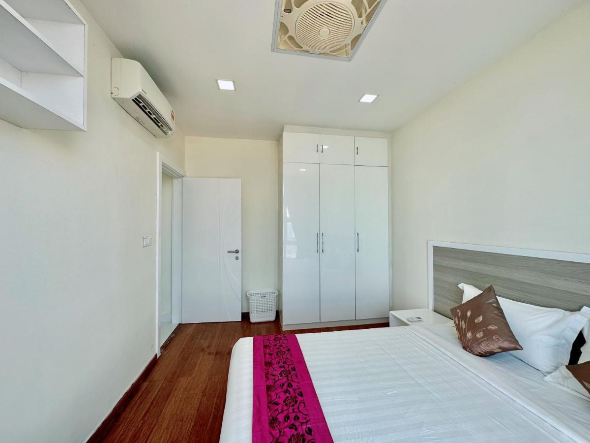Infinity 28 Hotel And Residence Phnom-Penh Buitenkant foto