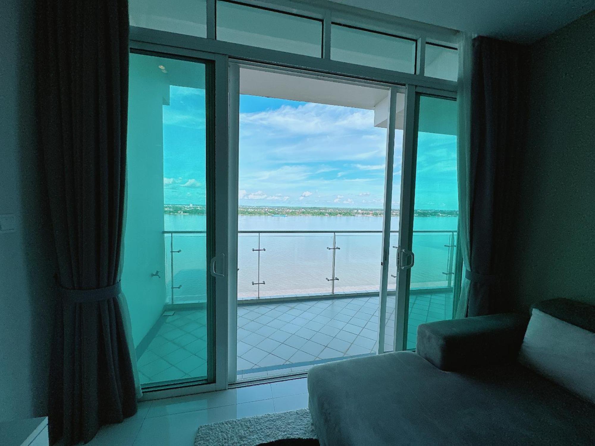 Infinity 28 Hotel And Residence Phnom-Penh Buitenkant foto